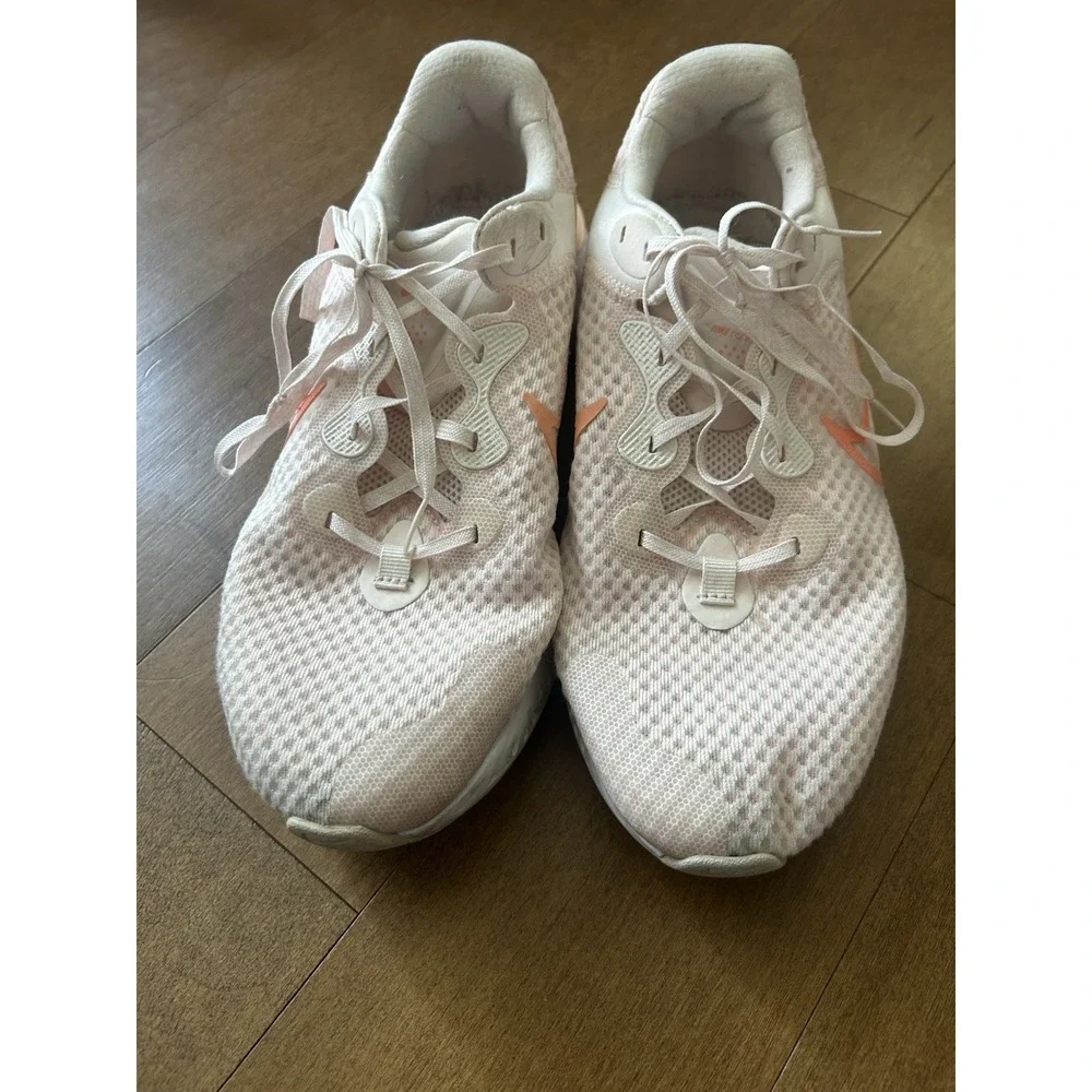 Nike renew run